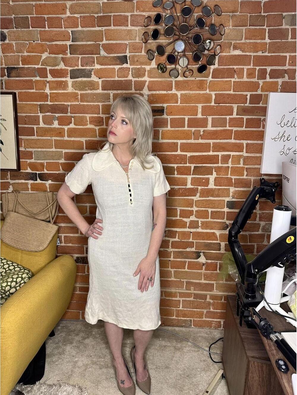 Vintage Cream Short-Sleeve Knit Dress Collar & Button Front - Picture 2 of 9